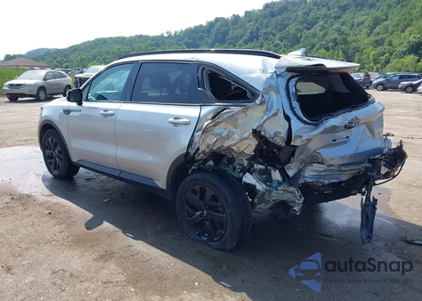 2021 Kia Sorento S z USA, uszkodzony, nr VIN 5XYRLDLC9MG039939